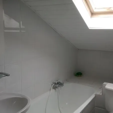 House Very Closed To The Beautiful *