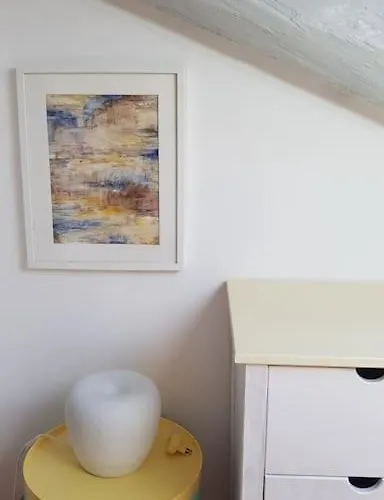 House Very Closed To The Beautiful *