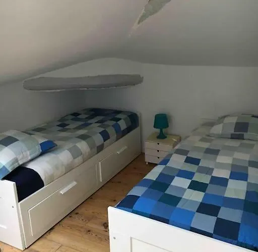 House Very Closed To The Beautiful 別荘 *