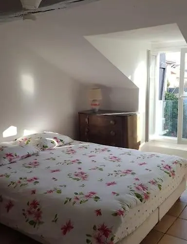 House Very Closed To The Beautiful Holiday home